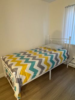 Twin bed