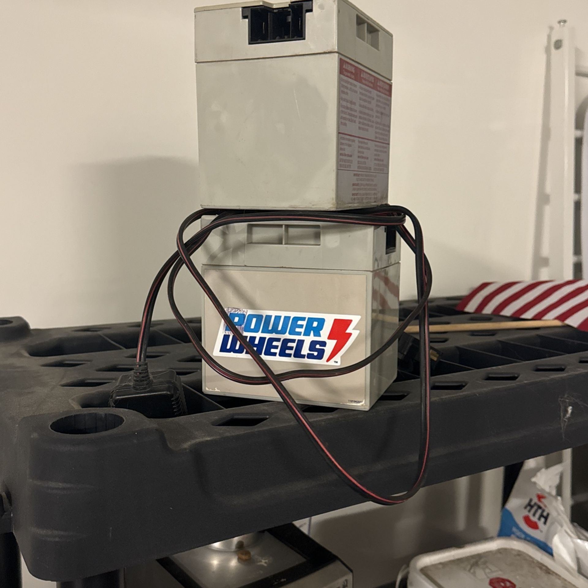 Power Wheel Batteries with Charger