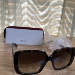 Gucci Sunglasses (Womans) New! 