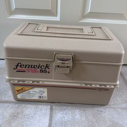 Fenwick 85 Crank Or Spin Antique Collectible Tackle Box for Sale in  Brunswick, OH - OfferUp