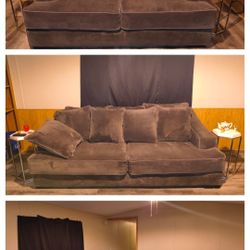 700.00 Bob Mills Living Room Set Got To Move Need Gone cant Take To New Place Threeonesixtwofiveninetwosixzeroone 