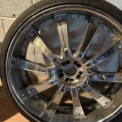 Used 26’s Rims And Tire Inculded 