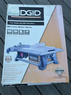 Ridgid 7in Table Top Wet Tile Saw