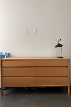 EQ3 monarch Oak Dresser 