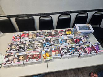 MAKE OFFER  Funko Pop Vinyl Figure Collection Lot