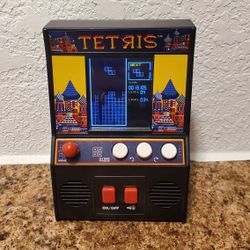 Handheld Tetris Arcade Game 