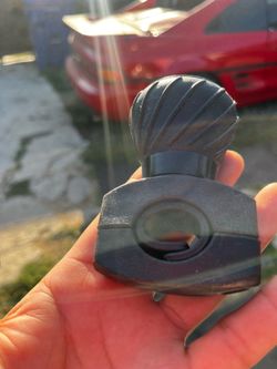 Steering wheel knob