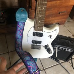Squire Guitar & Rogue G-10