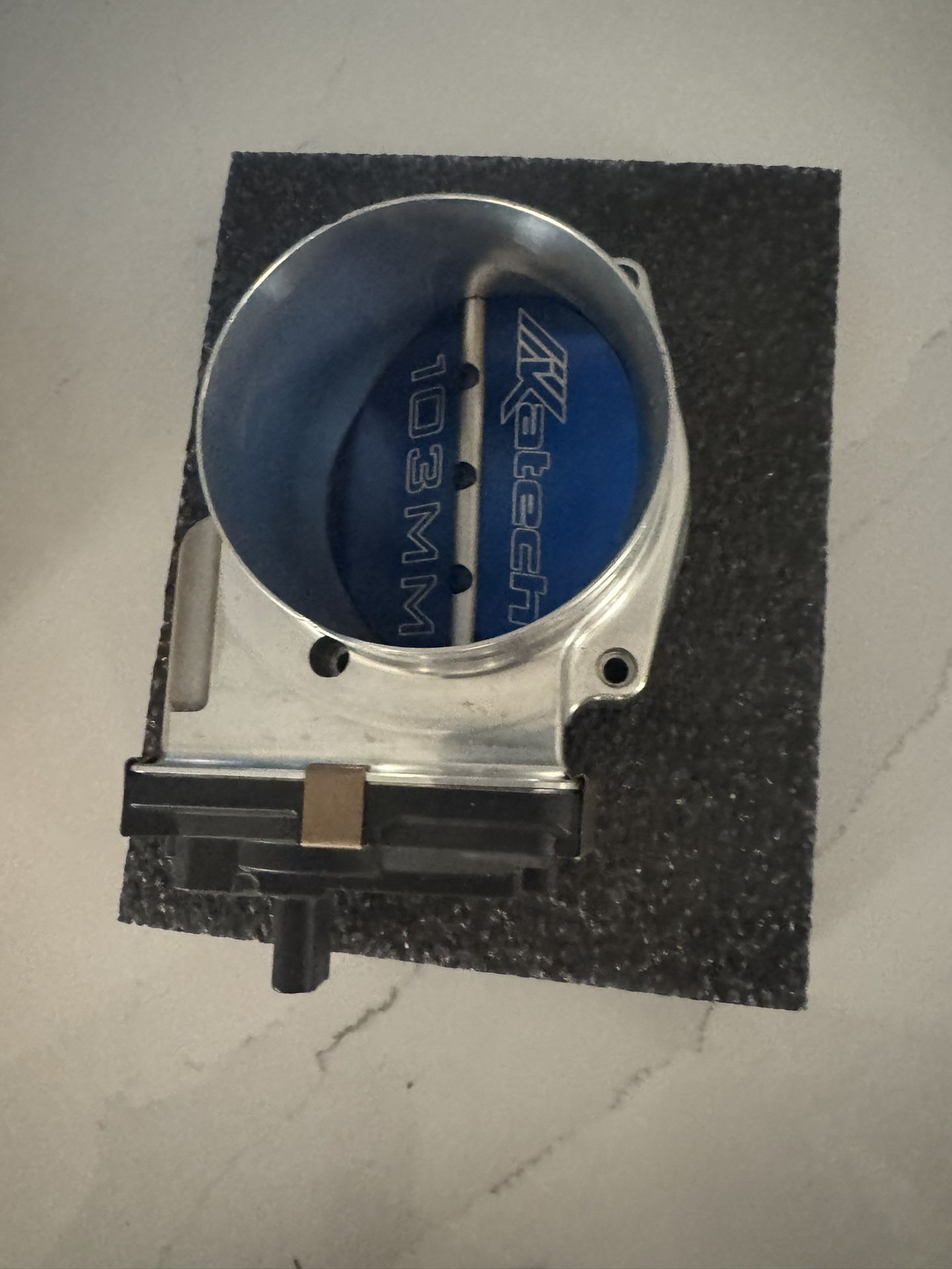 Katech 103 mm throttle body for LT4 engine
