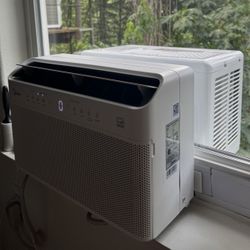 Midea AC Wall Air Conditioner, U-shape, 12,000 BTU, WiFi/App 
