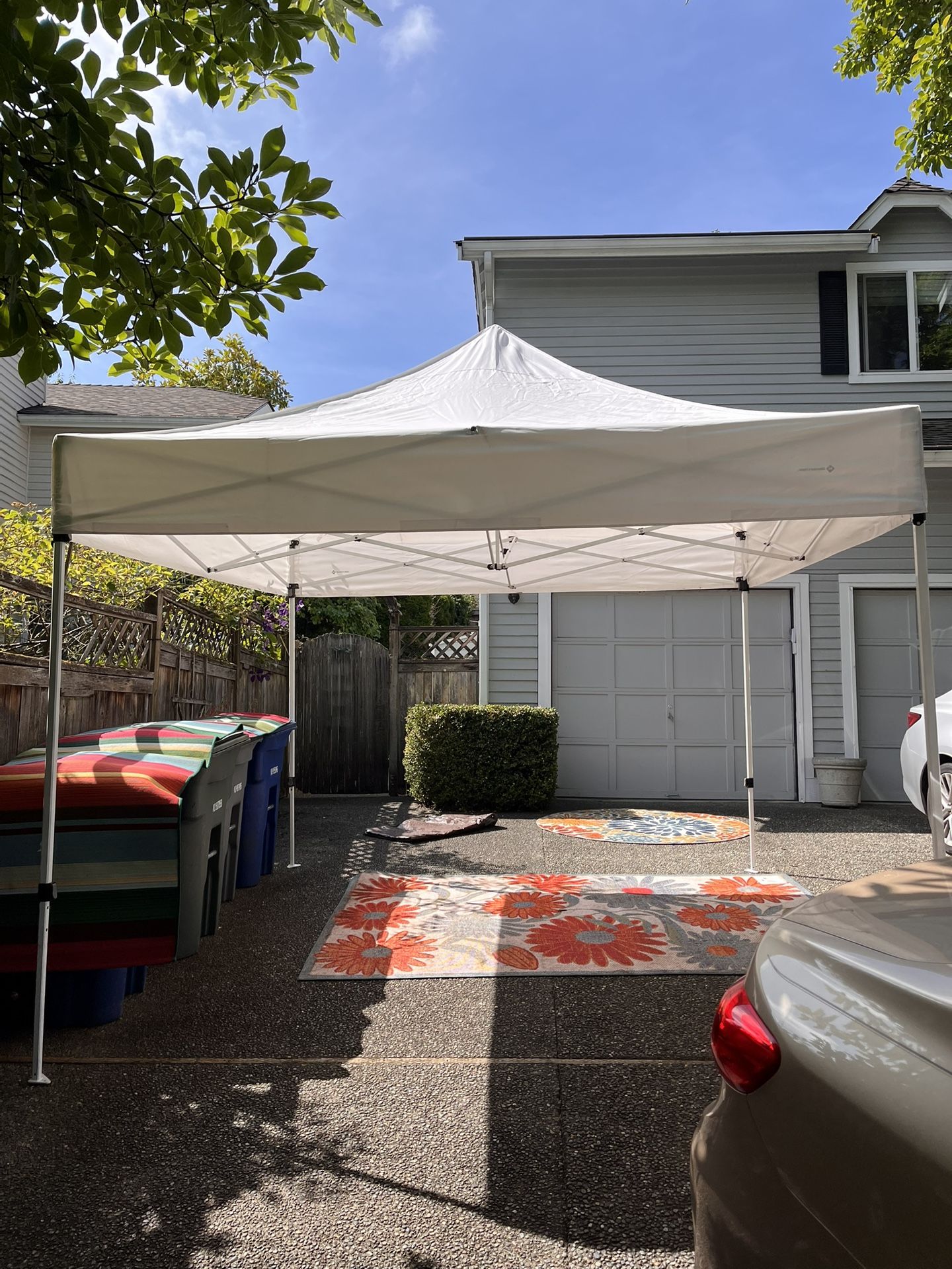 Commercial EZ-UP SHADE TENT 8’x10’