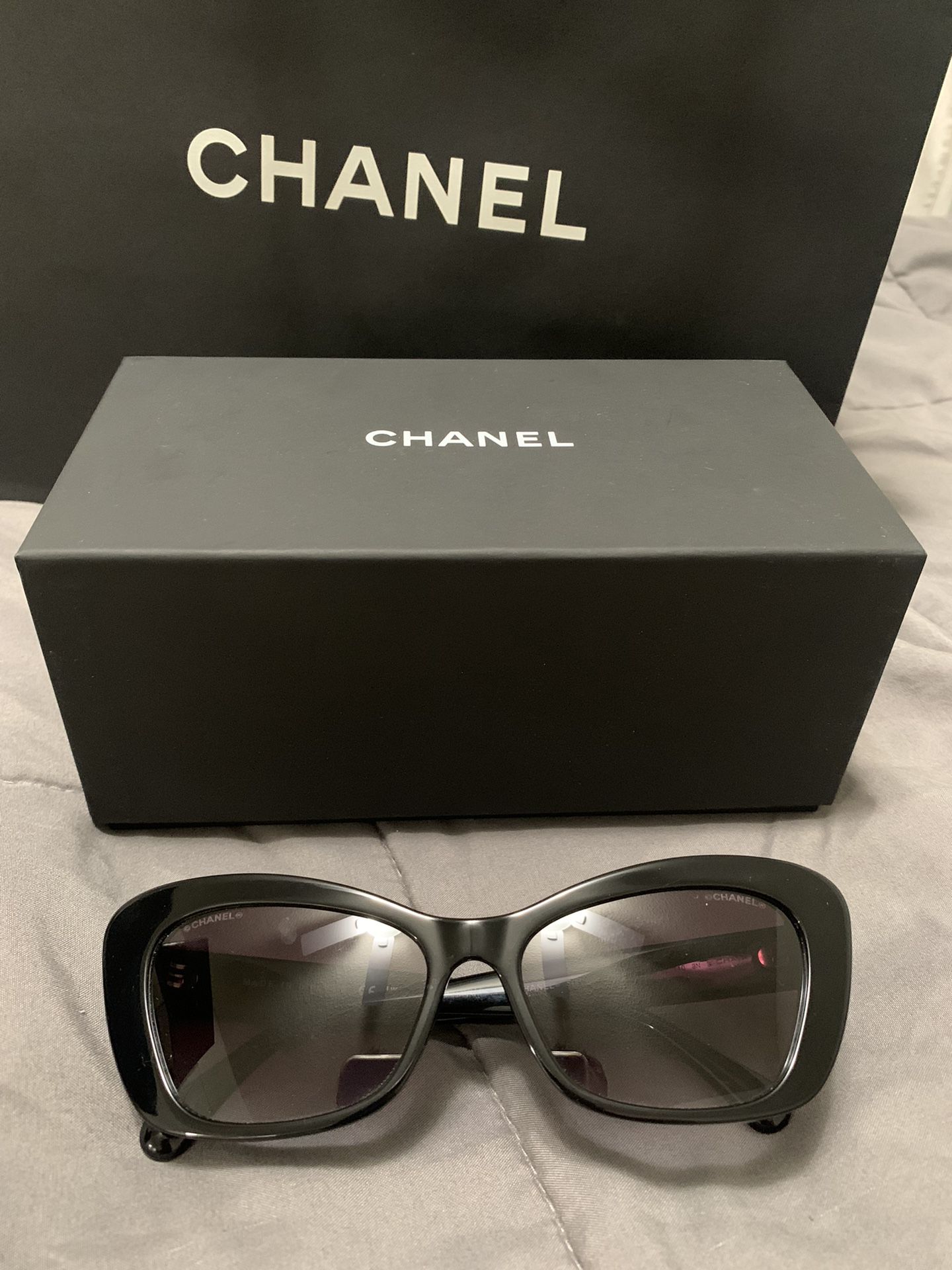 red chanel glasses