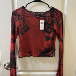 Size Small Hot Topic Cropped Too