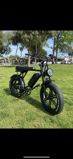 30MPH Electric Bike Fat Tire E Bike Electric Dirt Bike Electric Mountain Bike & Electric Scooters 