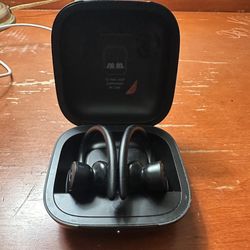 POWER BEATS PRO 1 (BEST DEAL)