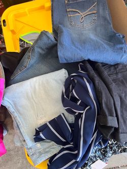 Women’s xl/1x clothes and workout gear