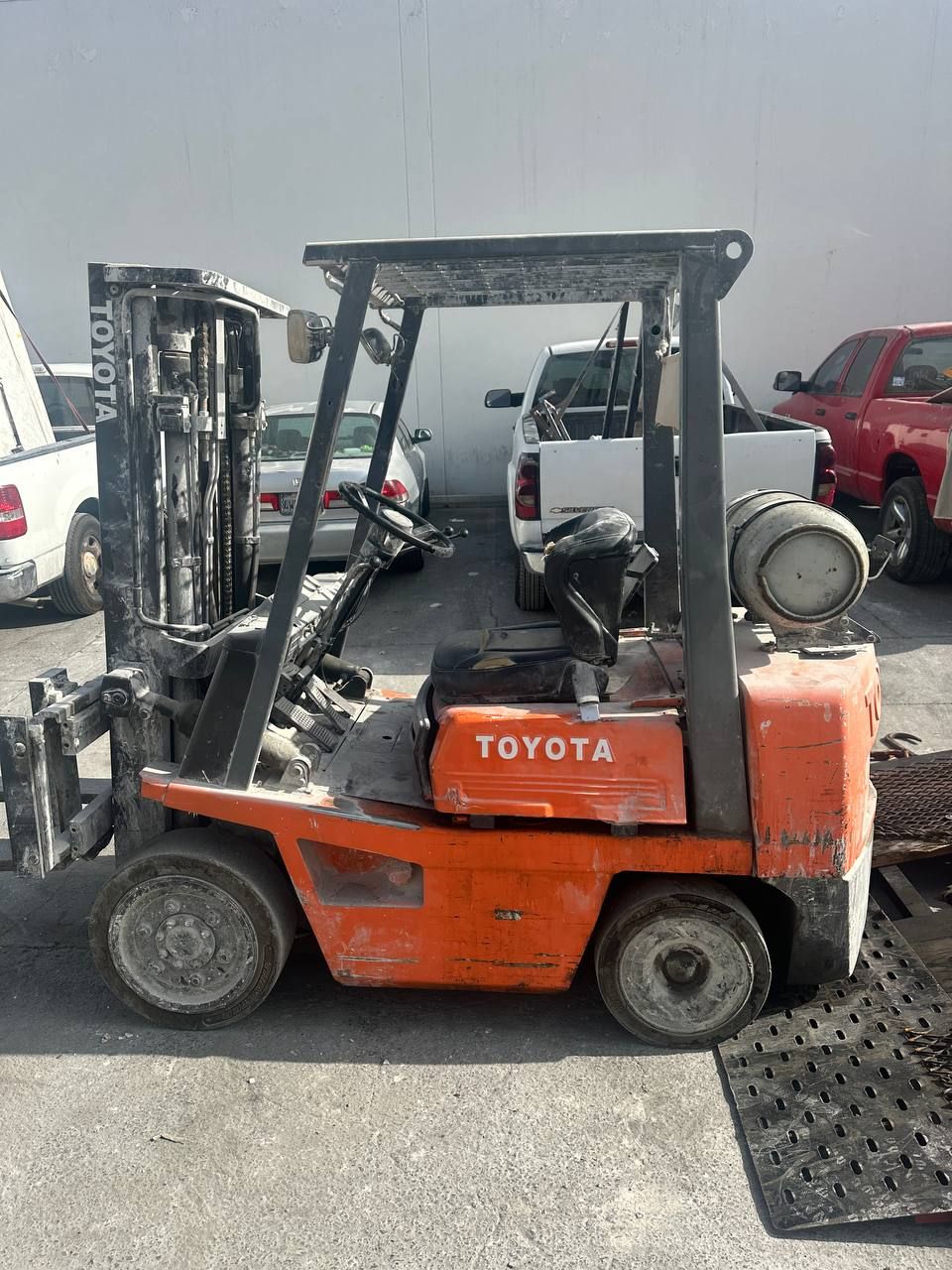 BIG SALE! GREAT RUNNING FORKLIFTS! 90 DAYS WARRANTY! 3000-10000LBS, FULL SERVICE