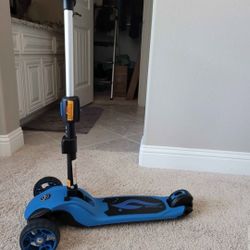 GLAMUP Kids Scooter, 2-in-1 Folding Kick Scooter, Adjustable Height, Safety Lock, 3 Wheel