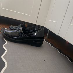 Slip resistanct clogs