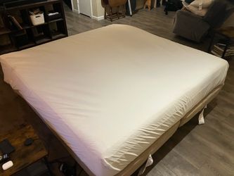 King size bed and adjustable frame