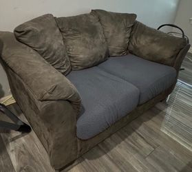 Sofa set
