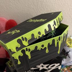 ThirtyOne Hats Arachnophobia