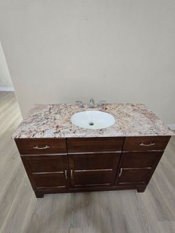 Bathroom vanity