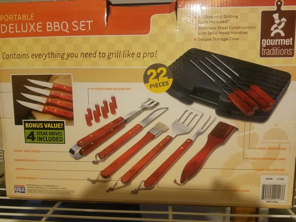 Gourmet traditions 22 piece portable deluxe bbq set