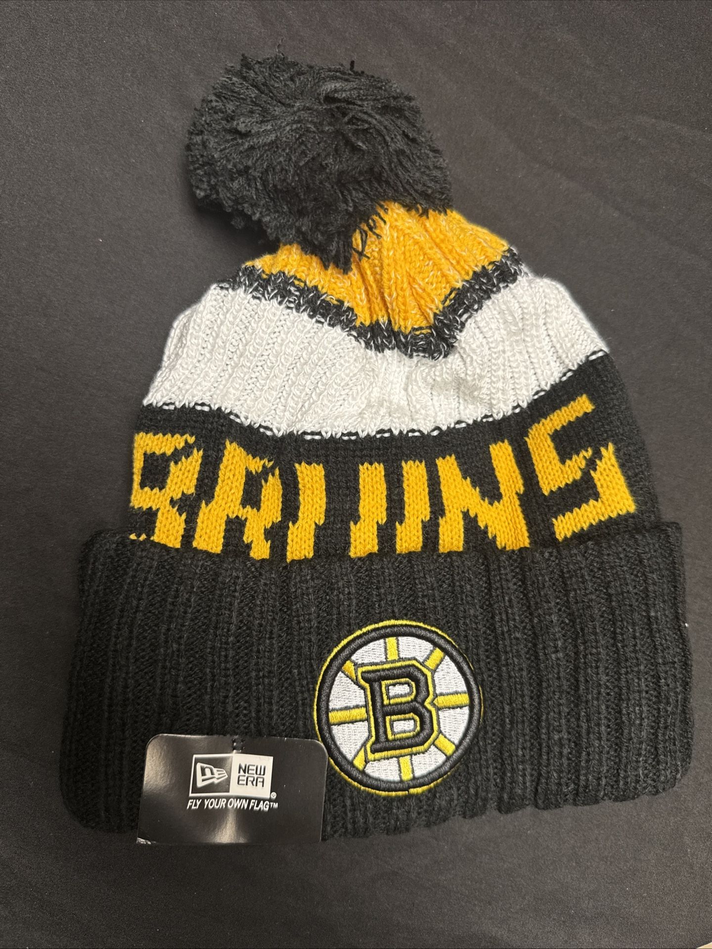 New Era Boston Bruins Winter Beanie Pom Pom Hat Soft Warm Knit NHL Hockey Team