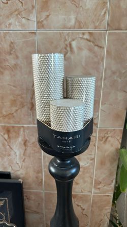 Tahari Three Pillar Candles