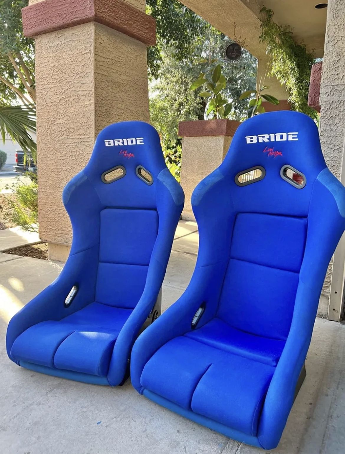 Bridge seats