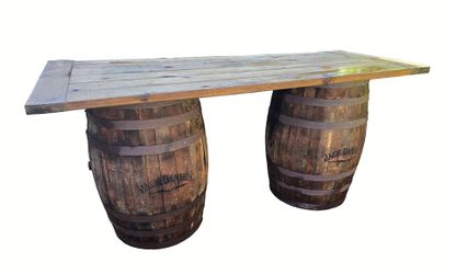 Jack Daniels authentic oak whiskey wine bourbon barrel bar set pub table ... Clucia Podocarpus ...