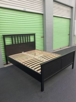 Queen size bed frame