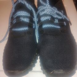 Men's Black Adidas Sneakers 