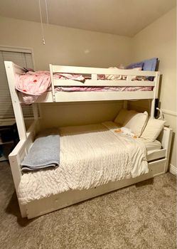 Bunk Bed with Trundle