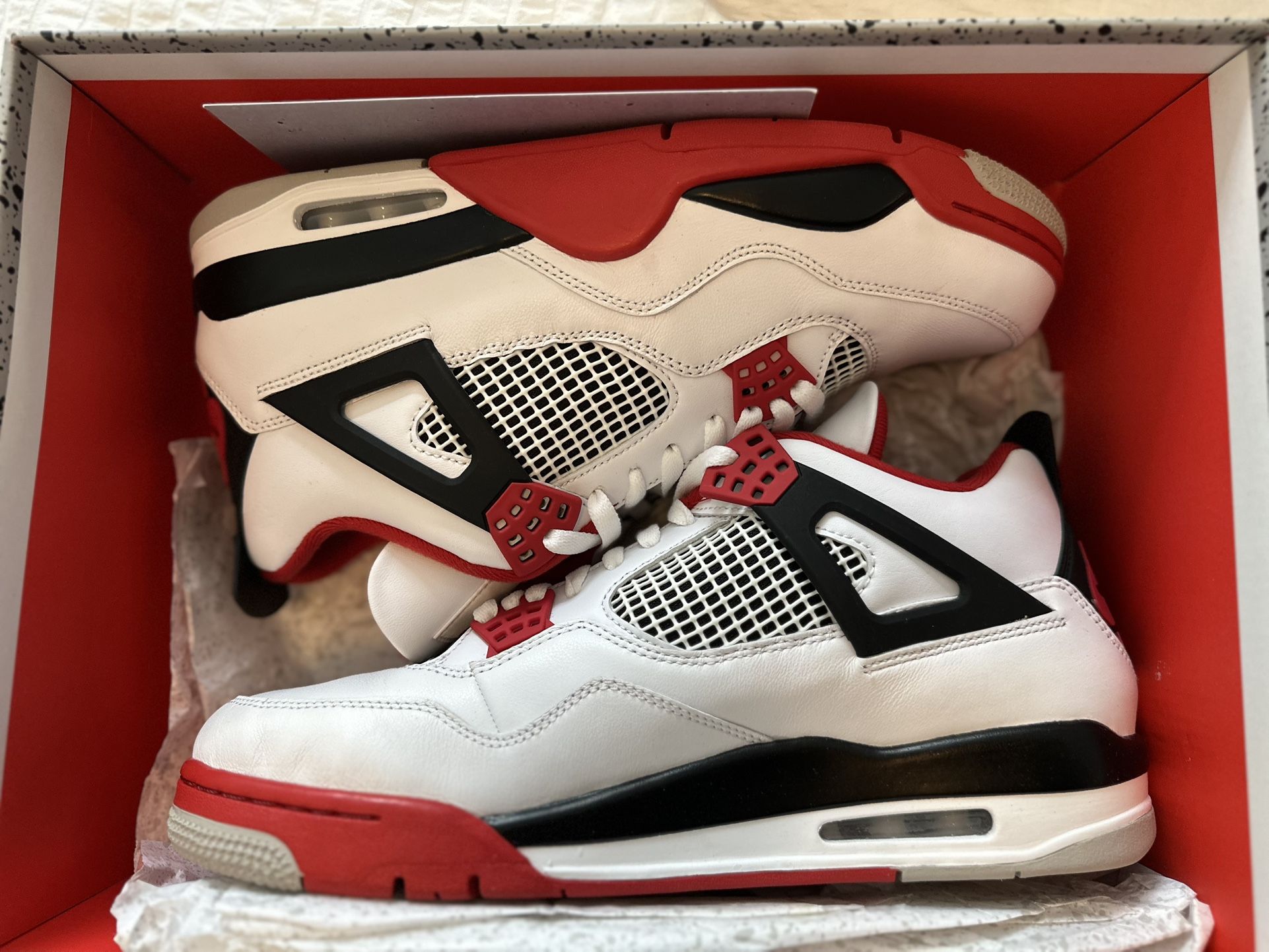 Jordan 4 Fire Red 2020, Size 12
