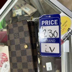 Louis Vuitton Wallet 