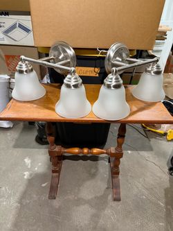 2 Hampton bay light vanities