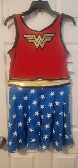Costume
