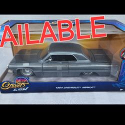 STREETLOW COLLECTIBLE 