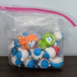 Octonaut Captain Barnacles Toy