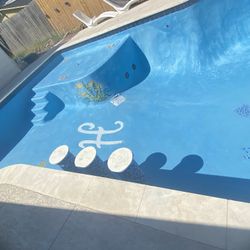Free Quote Pool 