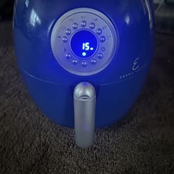 beautiful blue air fryer 