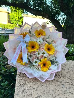 Flower bouquet