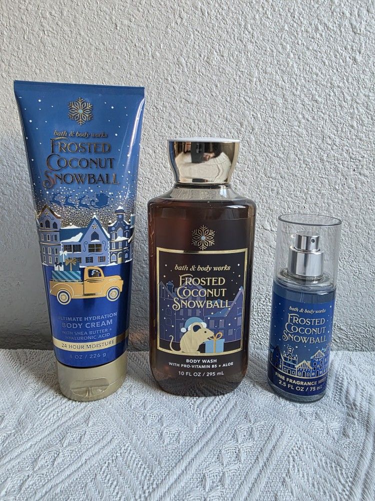 Bath & Body Works Frosted Coconut Snowball