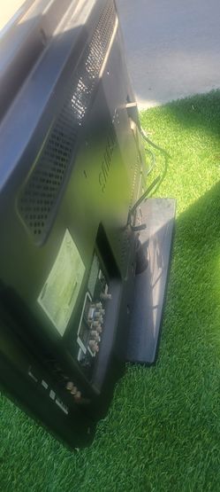 TV (3)