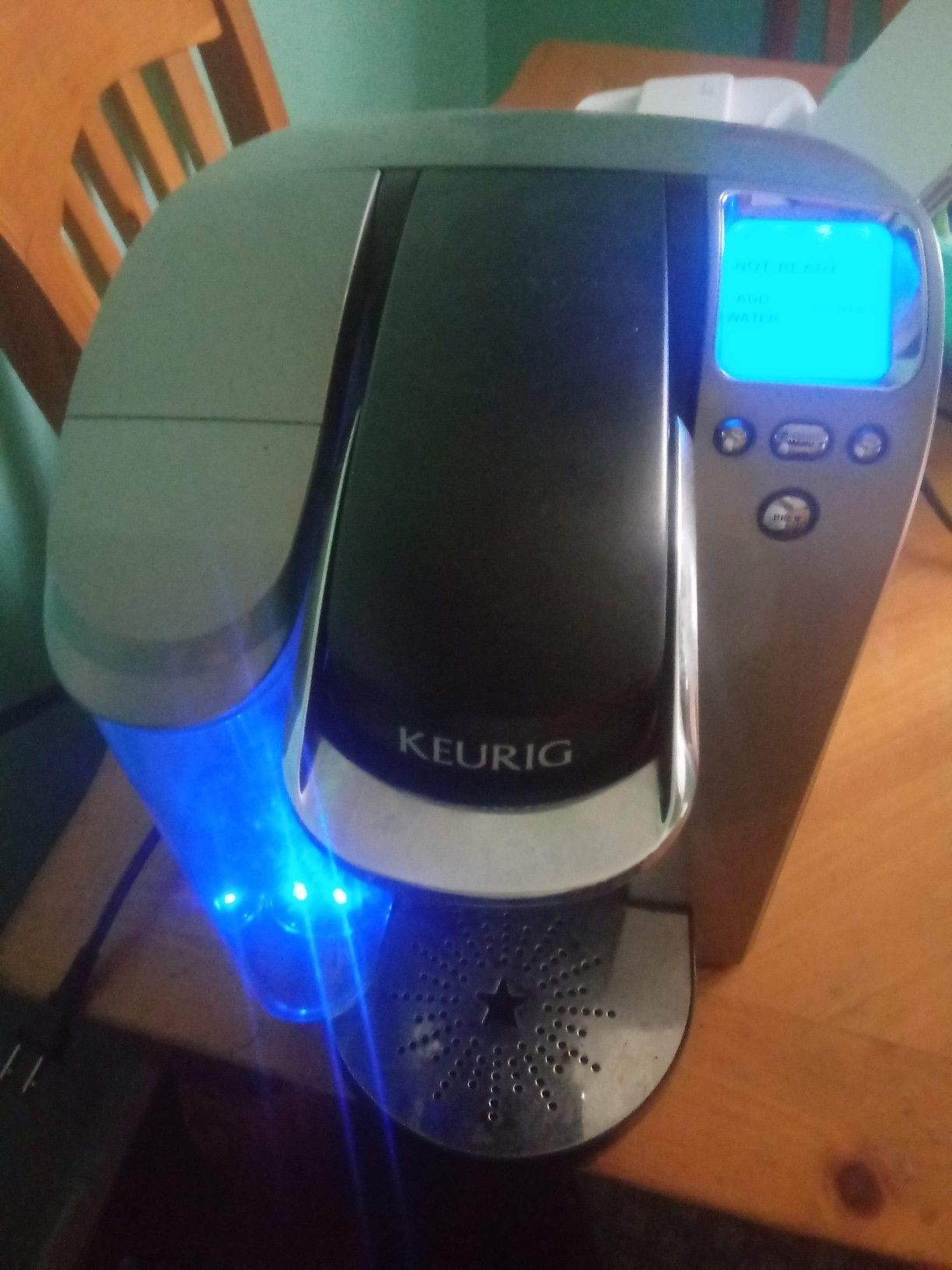 Keurig B70 Platinum Brewing System