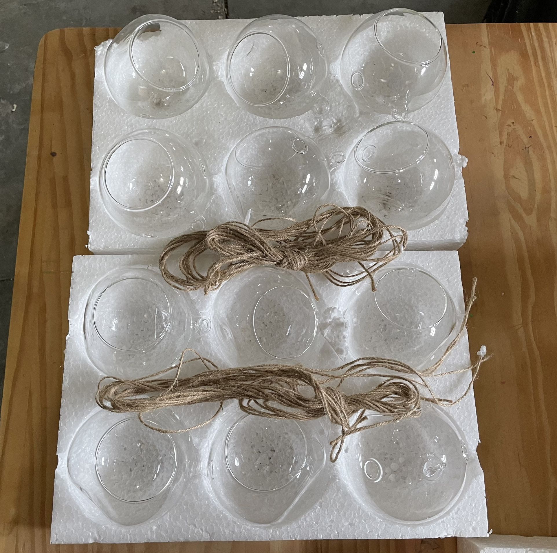 12 Hanging Small Terrariums