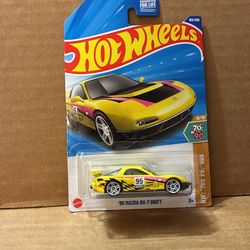 Hot Wheels ‘95 Mazda RX-7 Drift (Milwaukie,OR)