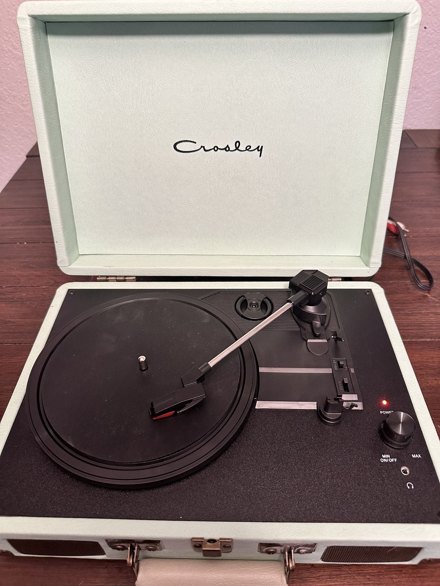 Near New Crosley Record Player CR8005U-M1 with Power, Audio Cables & 5 Excellent Vinyl Records